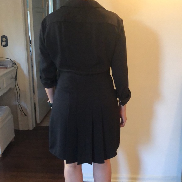 Size US 6. Side zipper. flattering,100% polyester - Picture 3 of 5